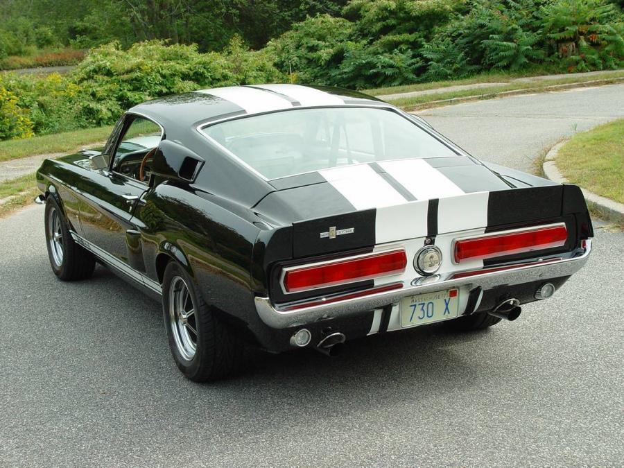  Shelby GT500 1967 года  (фото 8 из 24)